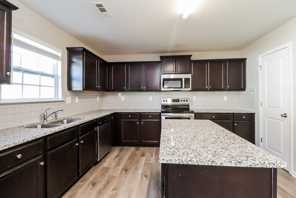 Building Photo - 6639 Broad Valley Ct