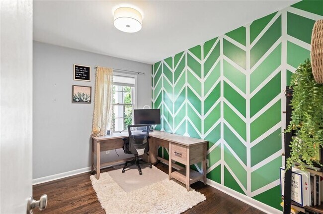 Building Photo - 3334 Romelie Dr