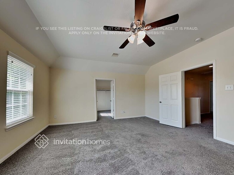 Building Photo - 5915 Deep S Dr