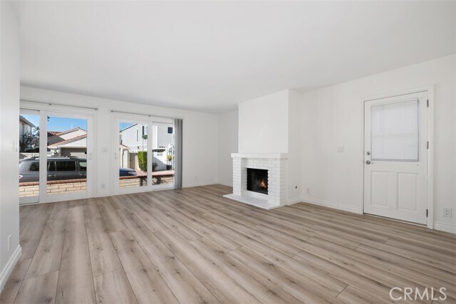 Building Photo - 608 36th St