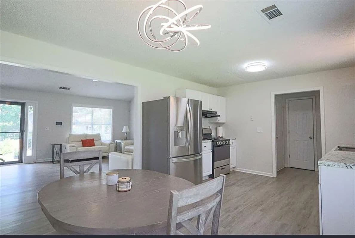 Building Photo - 354 Shoal Ct