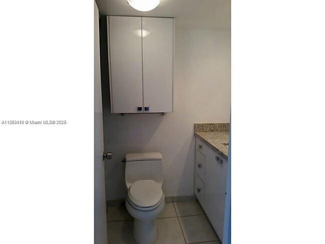 Building Photo - 5401 Collins Ave