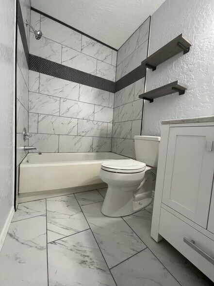 Building Photo - 11928 SW 7th St