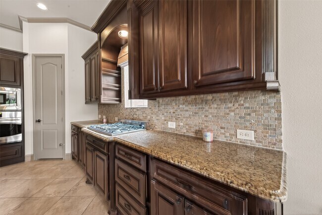 Building Photo - 27411 Manor Falls Lane