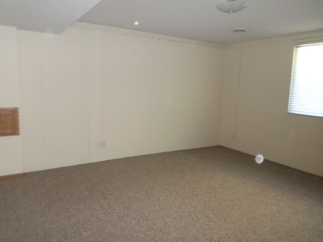 Building Photo - 928-928 Osage St