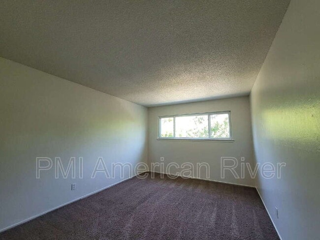 Building Photo - 6124 Terrell Dr