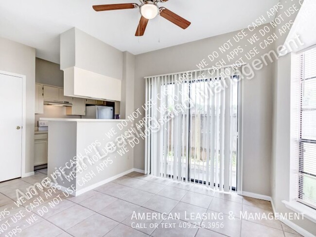 Building Photo - Charming Two-Story 2-Bedroom 1.5 Bathroom ...