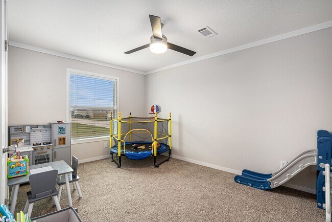 Building Photo - 151 Piper Path