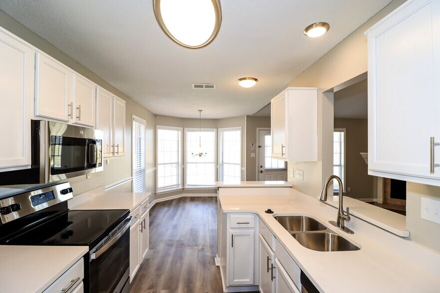 Building Photo - 3920 Pecan Trace Cove