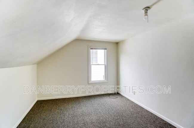 Building Photo - 919 Brookley Blvd