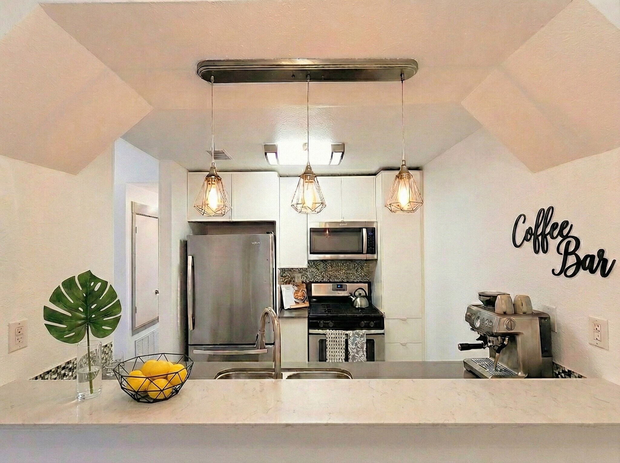 Building Photo - 920 Sirocco Dr