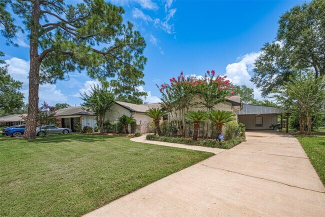 Building Photo - 5115 Kingfisher Dr