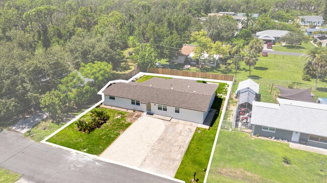 Building Photo - Englewood Padsplit Co-living Affordable Housing