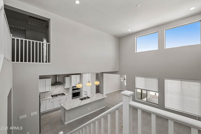 Building Photo - 9016 W Missouri Ave
