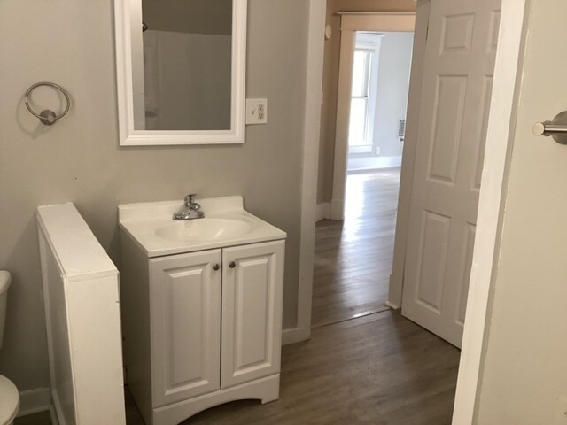 Building Photo - 3827 Graceland Ave