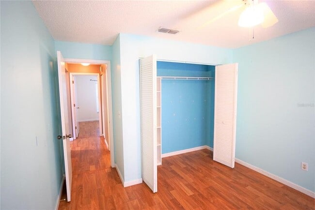Building Photo - 11110 Windpoint Dr