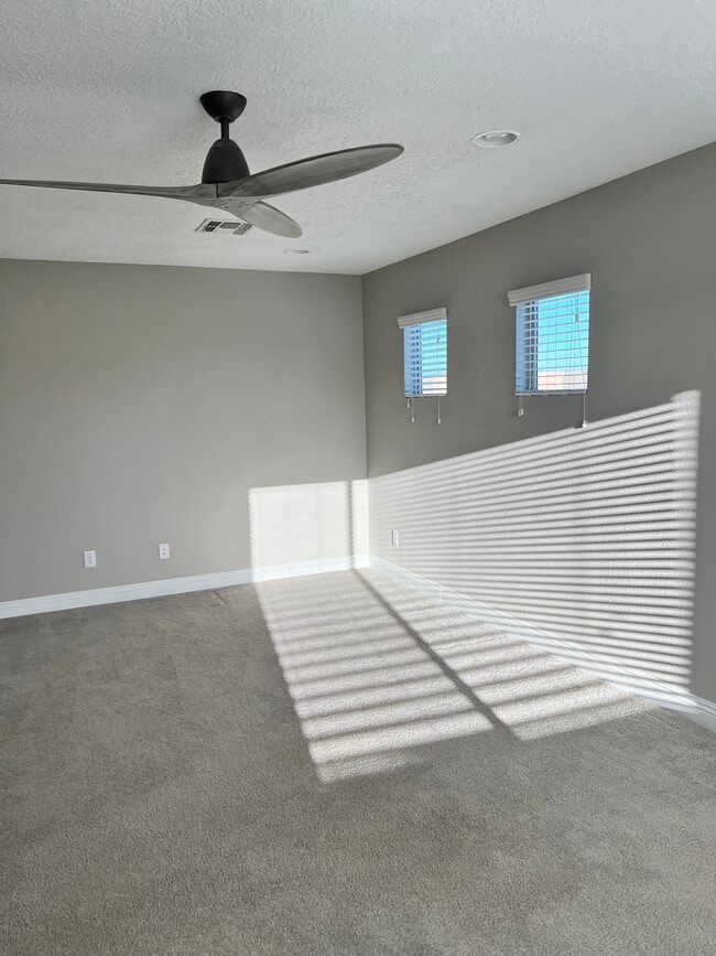 Loft - 6321 Vista del Bosque Dr NW