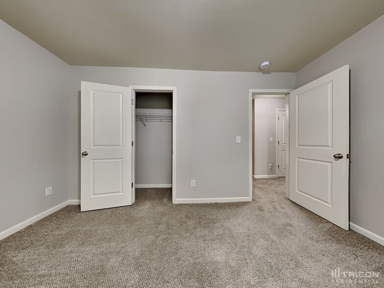 Building Photo - 312 Merigold Way