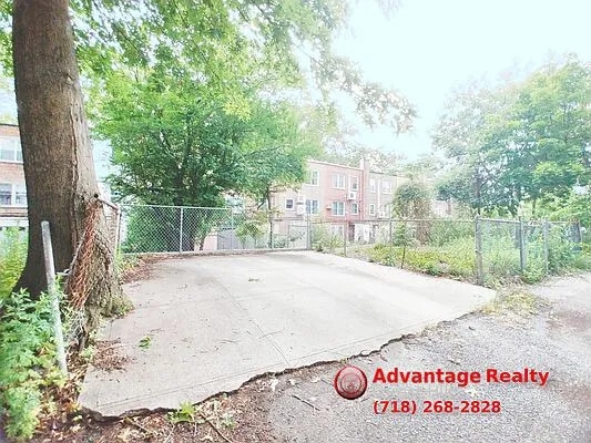 Building Photo - 6826 Groton St