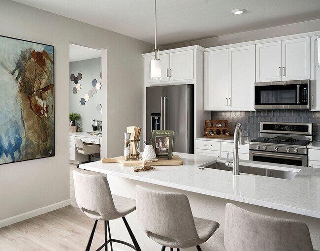 Building Photo - Modern End-Unit: 2-Story Home with Unfinished Basement