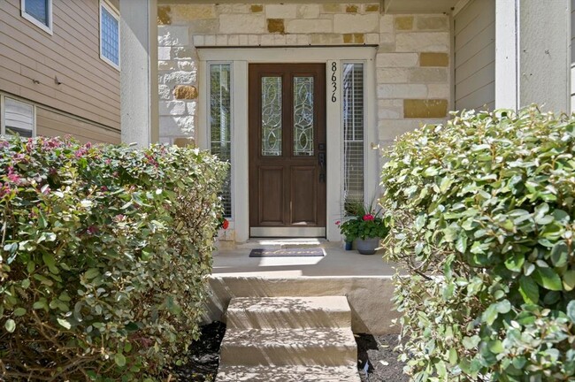 Building Photo - 8636 Harrier Dr