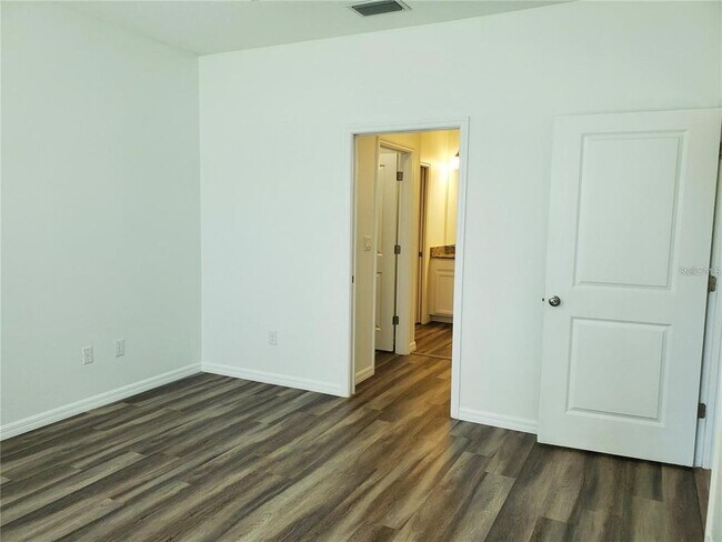 Building Photo - 13816 Messina Loop