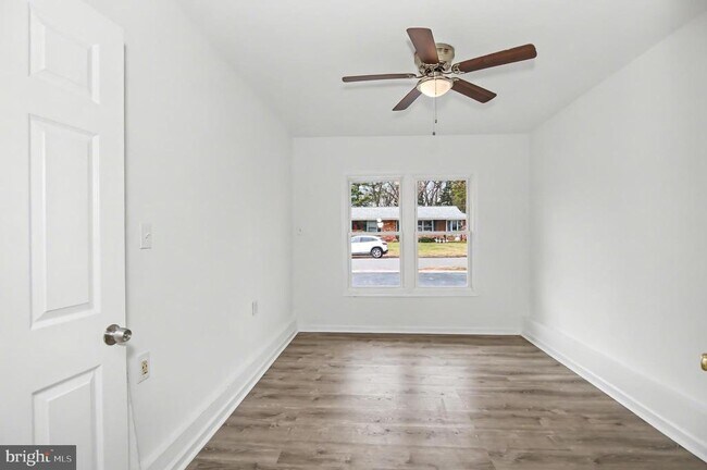 Building Photo - 312 E Gordon St