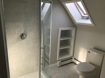 Building Photo - 9 Neponset Ct