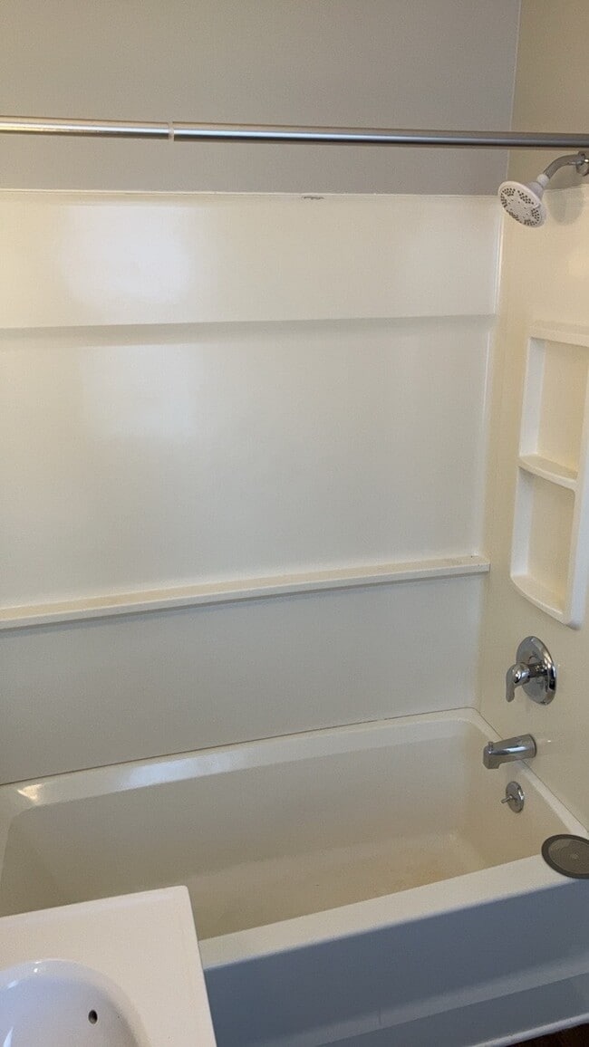 Building Photo - 319 E Canal St