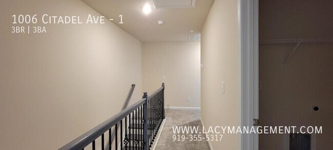 Building Photo - 1006 Citadel Ave