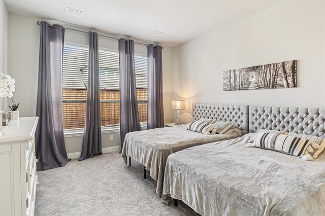 Building Photo - 1006 Foxhall Dr