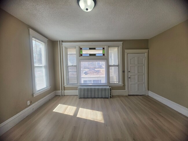 Building Photo - 1136 Edgerton St