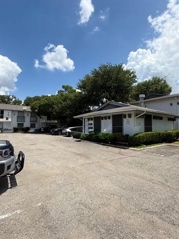Building Photo - 12888 Montfort Dr