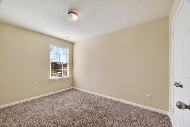 Building Photo - 5810 Post Oak Manor Dr