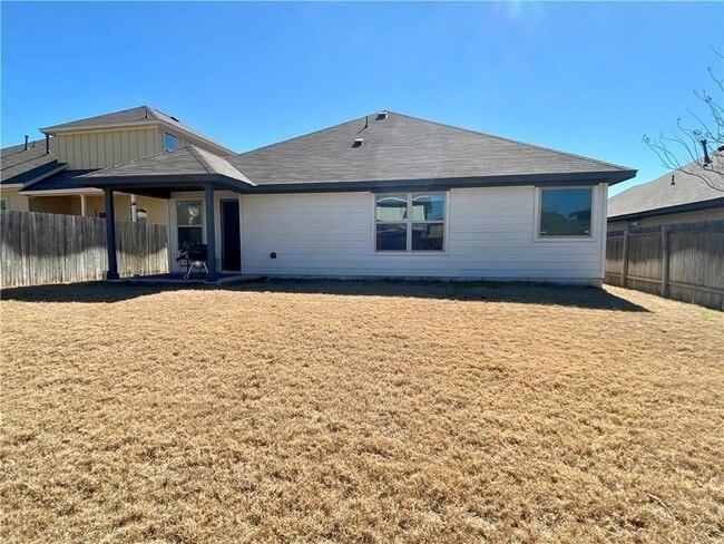 Building Photo - 197 Limerick Rd