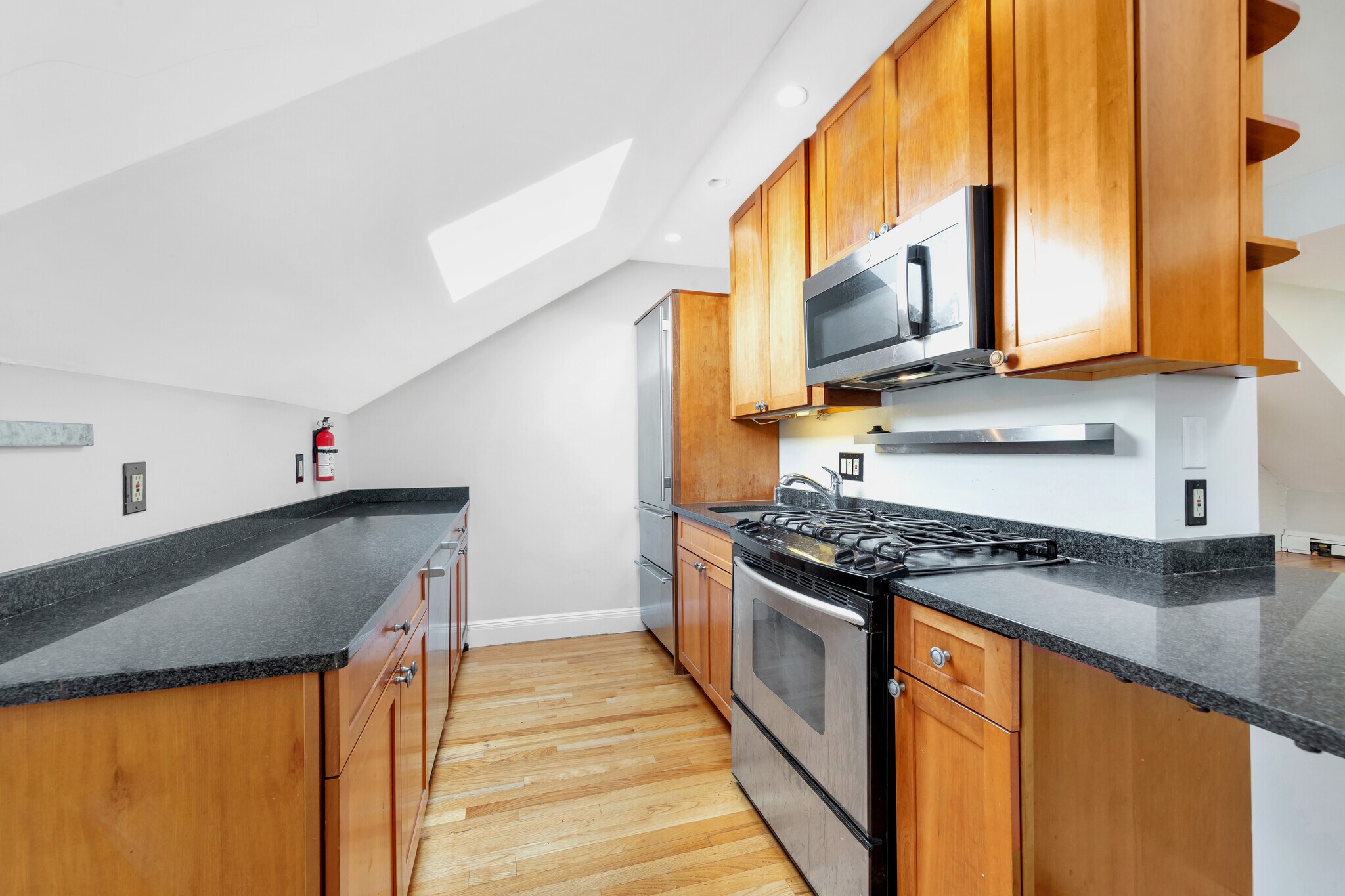 Building Photo - 32 E Springfield St