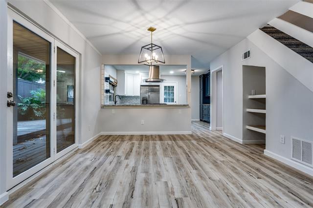 Building Photo - 717 Torrance Dr