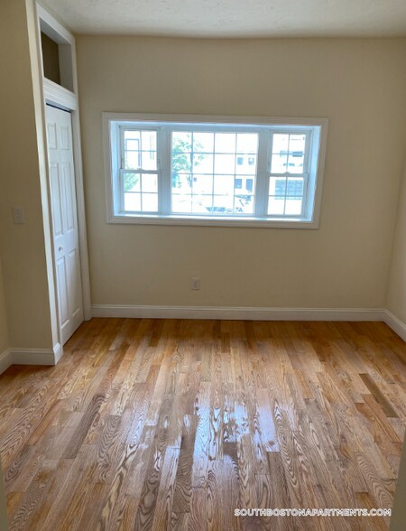 Building Photo - 83 Bolton St