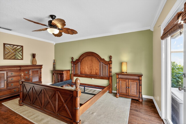 Building Photo - 151 Monterey Way