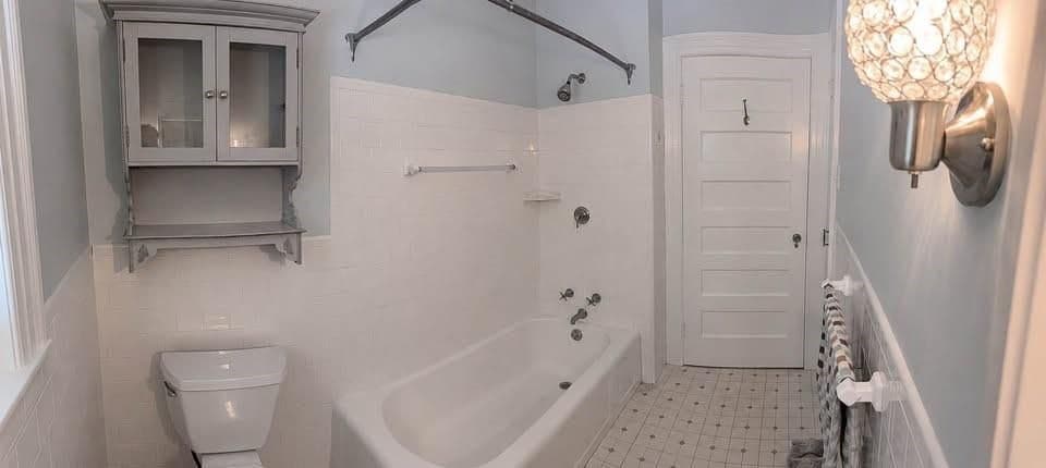 Building Photo - 229 Highland Ave
