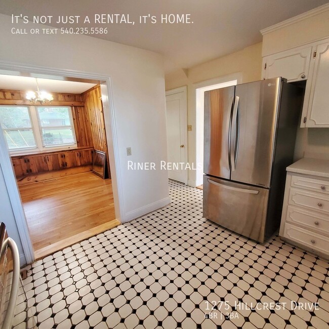 Building Photo - 1275 Hillcrest Dr