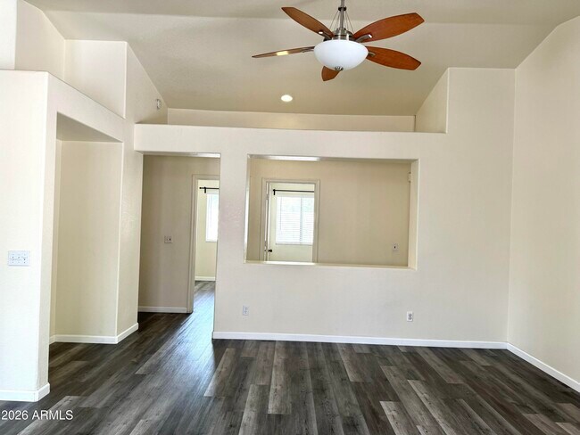 Building Photo - 2380 E Derringer Way