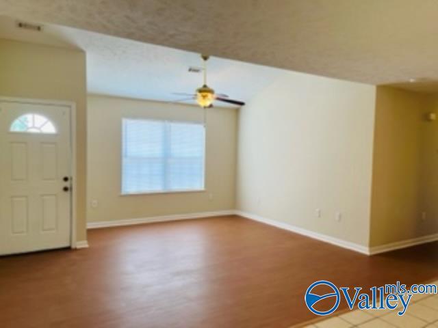 Building Photo - 144 Kinney Rd