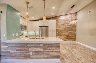 Building Photo - 9109 SW 21st St