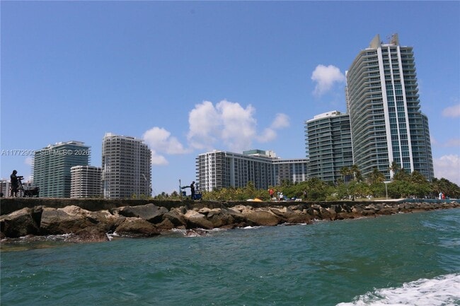 Building Photo - 9801 Collins Ave