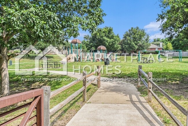 Building Photo - 10828 Gray Mare Dr