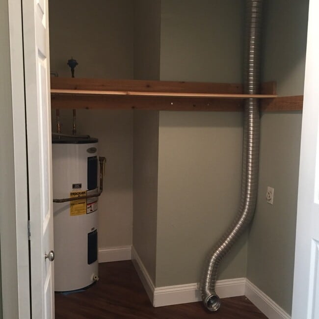 Building Photo - Northridge