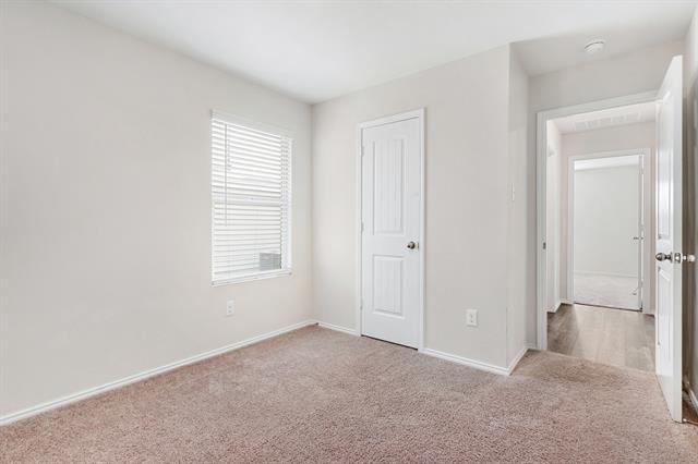 Building Photo - 236 Anvil Dr