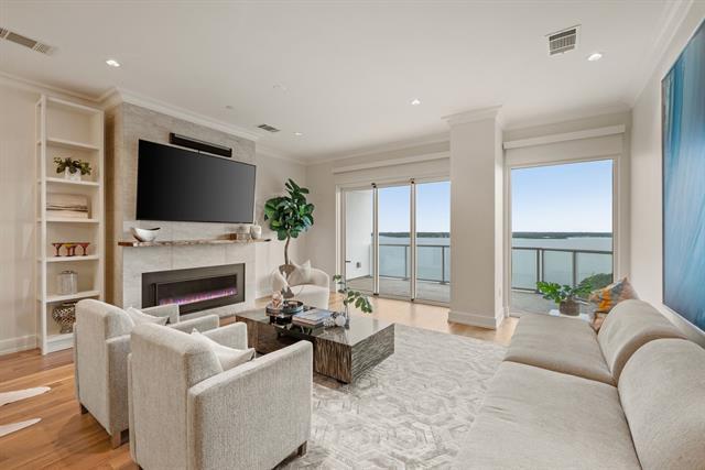 Building Photo - 2800 Lakeside Pkwy