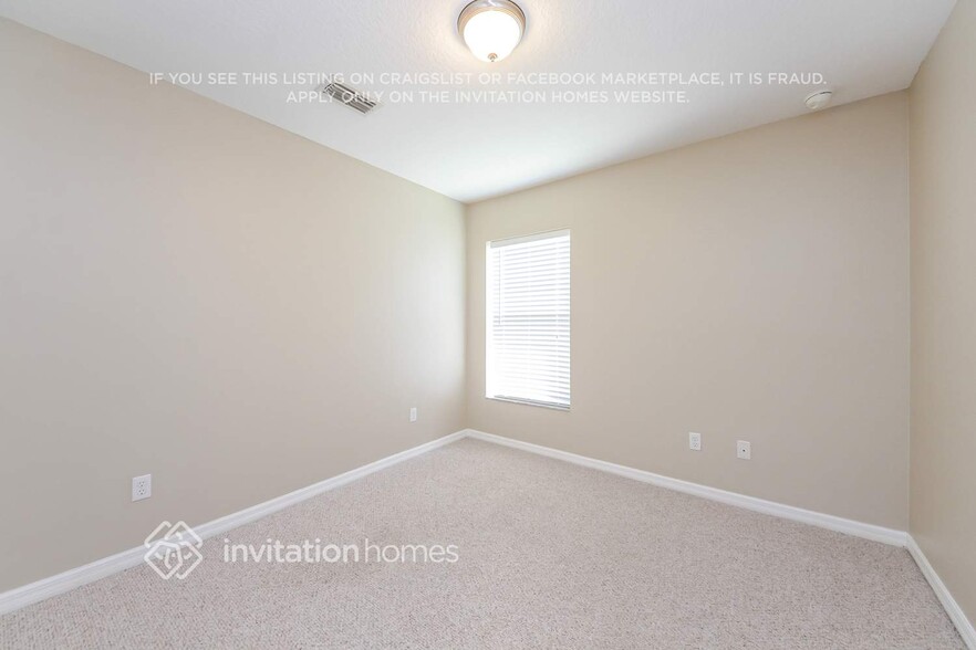 Building Photo - 218 Compass Rose Dr